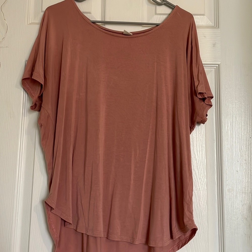 Cute lightweight pink t-shirt